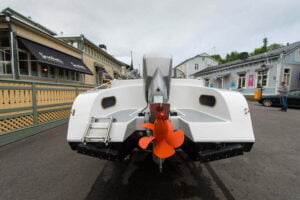 Merione 22 LC equipped with Zipwake Dynamic Trim Control System