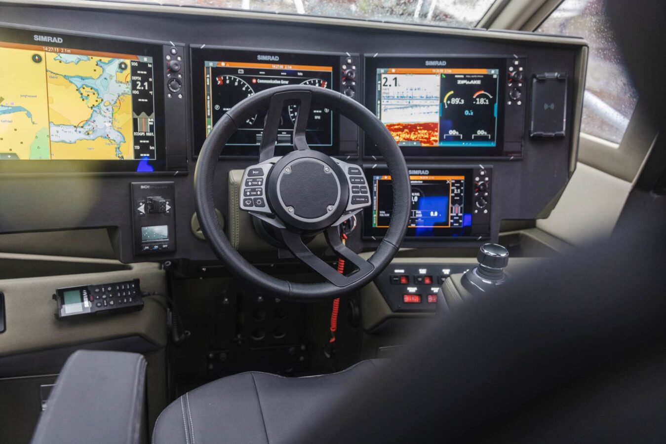 Zipwake - Providing comfort and safety - Anytec A33C