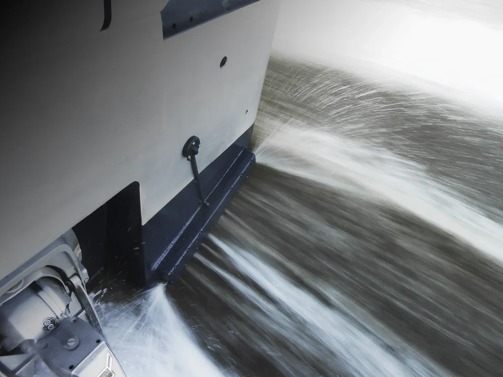 Zipwake - The Dynamic Trim Control System